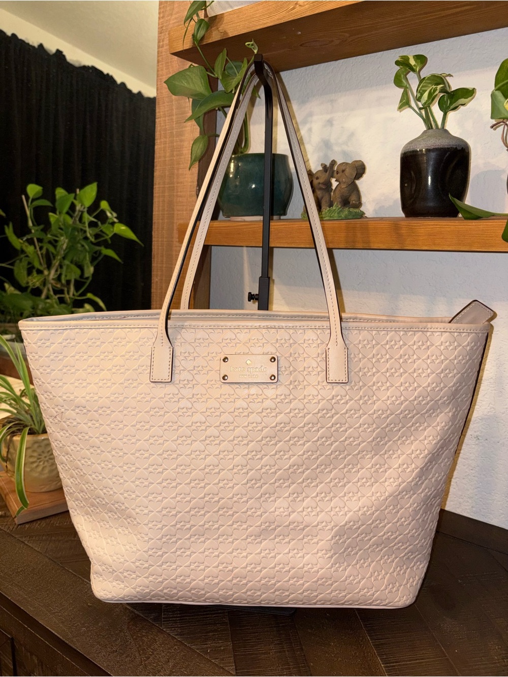 Kate Spade New York Embossed Spade Leather Zip Tote Shoulder Bag Blush Pink